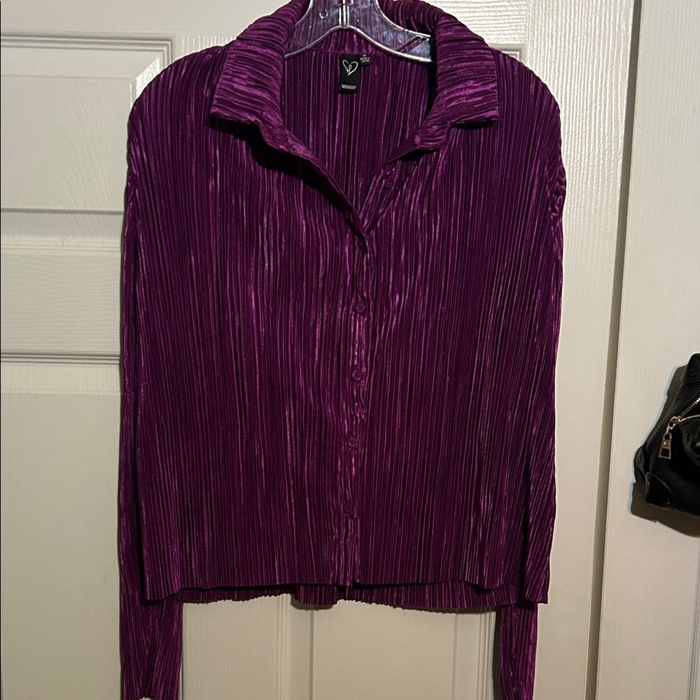 Windsor Deep Purple Pleated Button Down Shirt